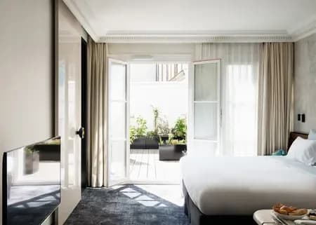 Hotel Les Bains Paris — 6
