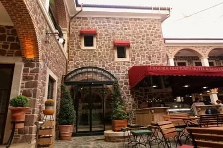 L'Agora Old Town Hotel & Bazaar - 2