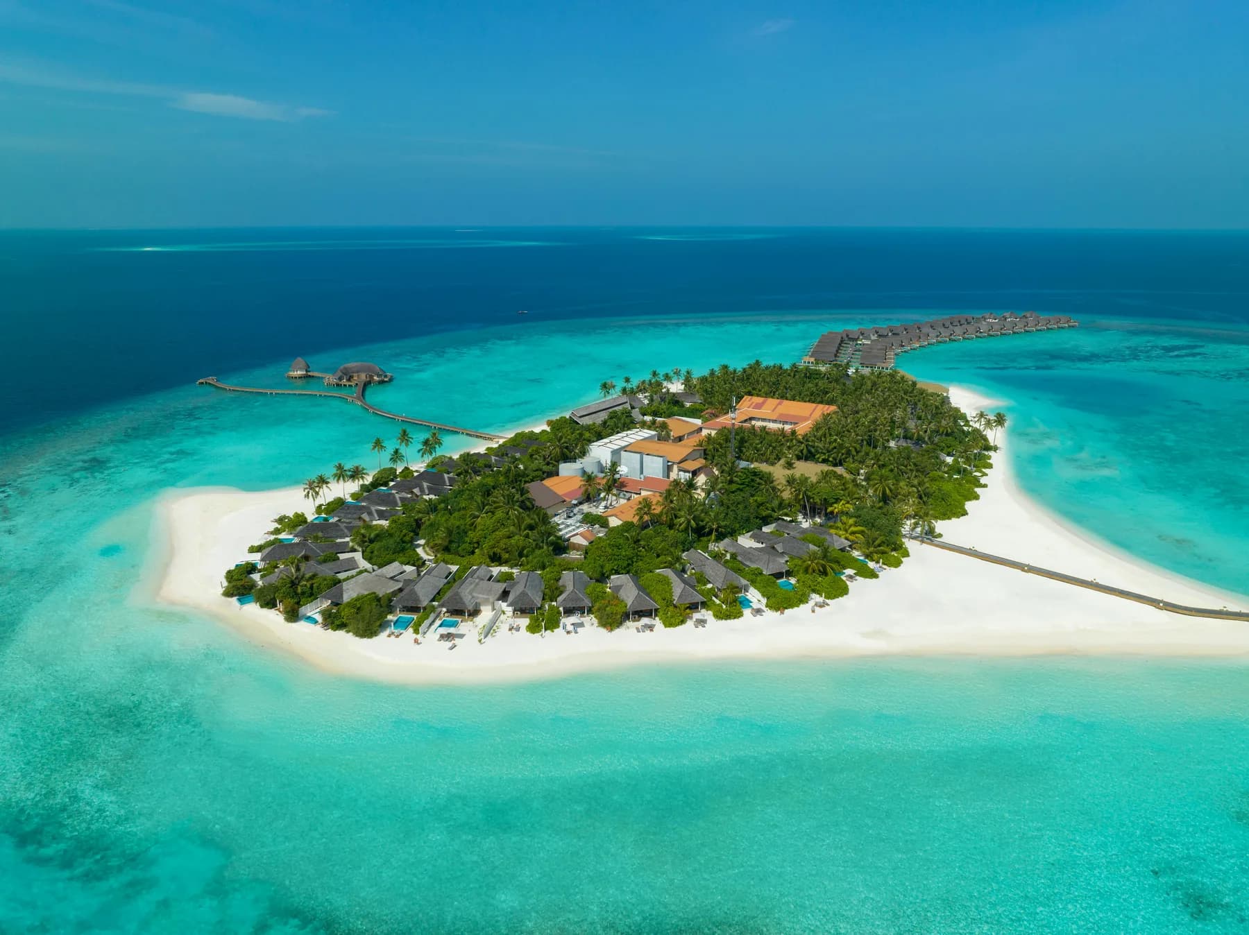 Emerald Faarufushi Resort & Spa - Deluxe All Inclusive - 5