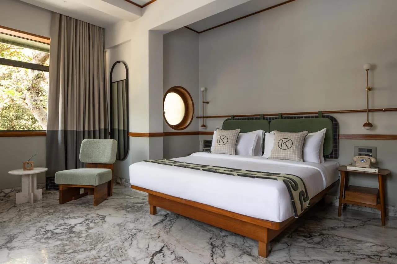The Kin Hotel - 3