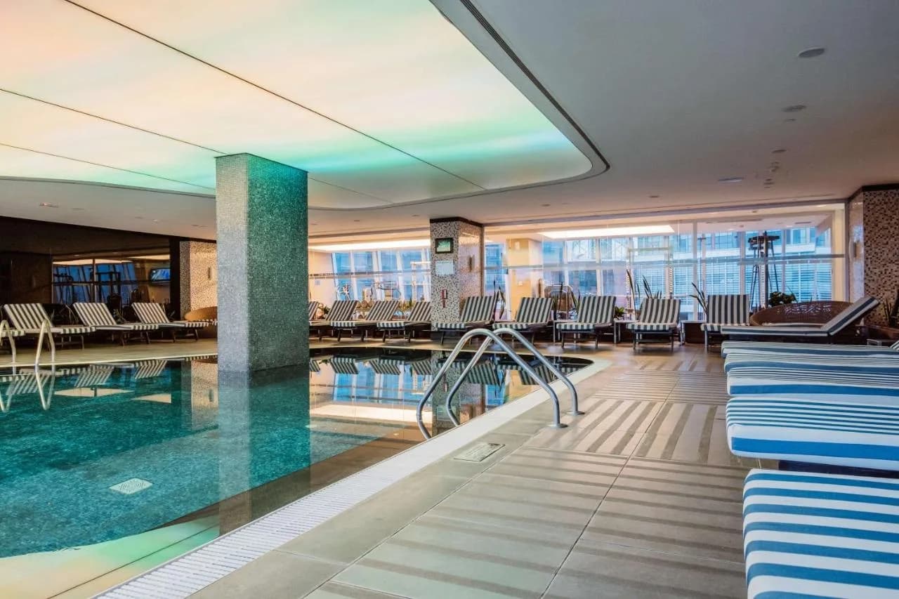 Radisson Blu Hotel Batumi - 4
