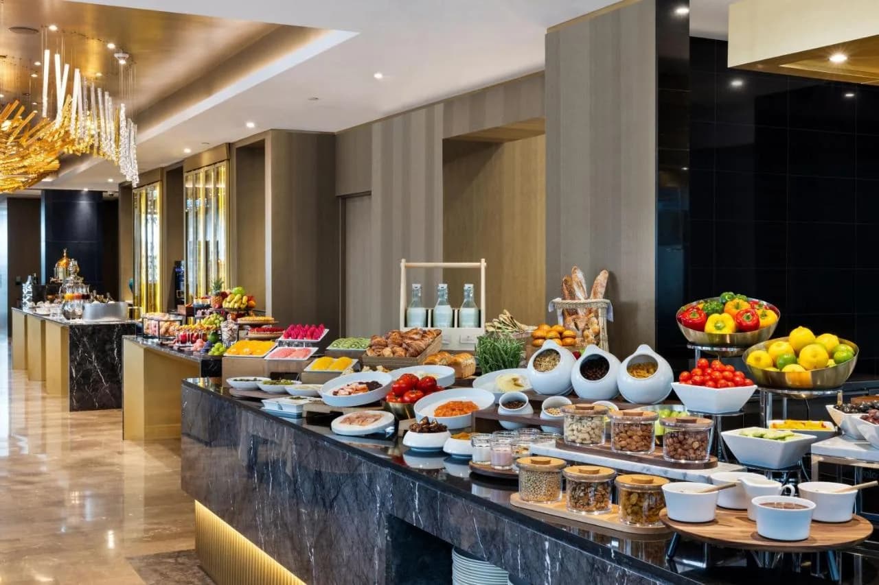 The Alexander, a Luxury Collection Hotel, Yerevan — 10