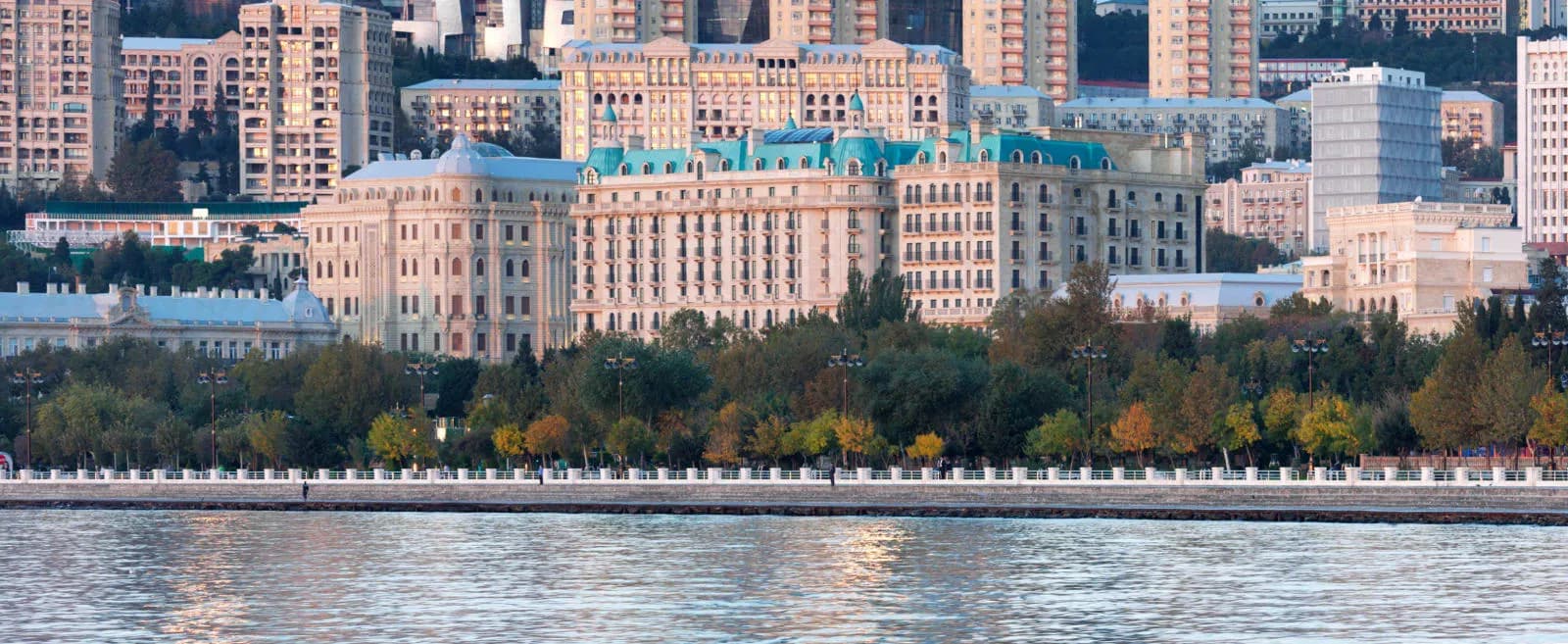 Four Seasons Hotel Baku - 4