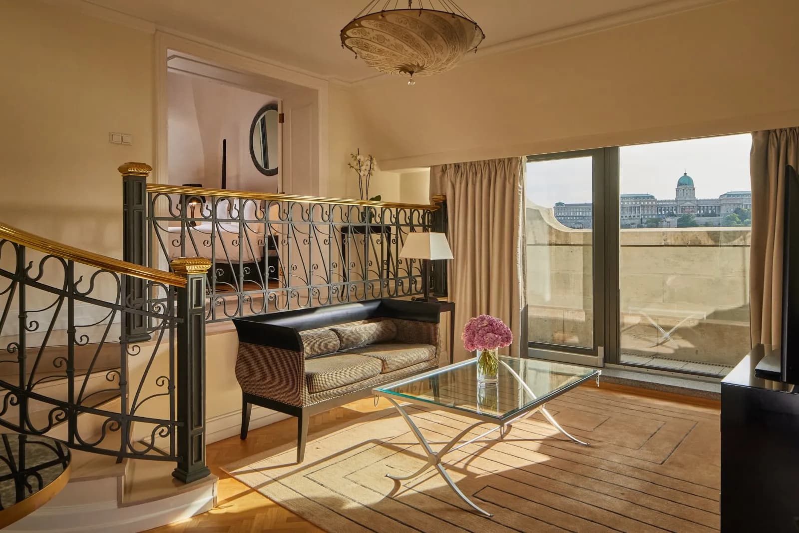 Four Seasons Gresham Palace - 2