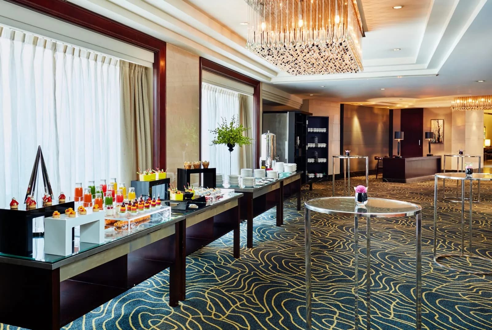 InterContinental Hotels SHANGHAI PUDONG by IHG - 5