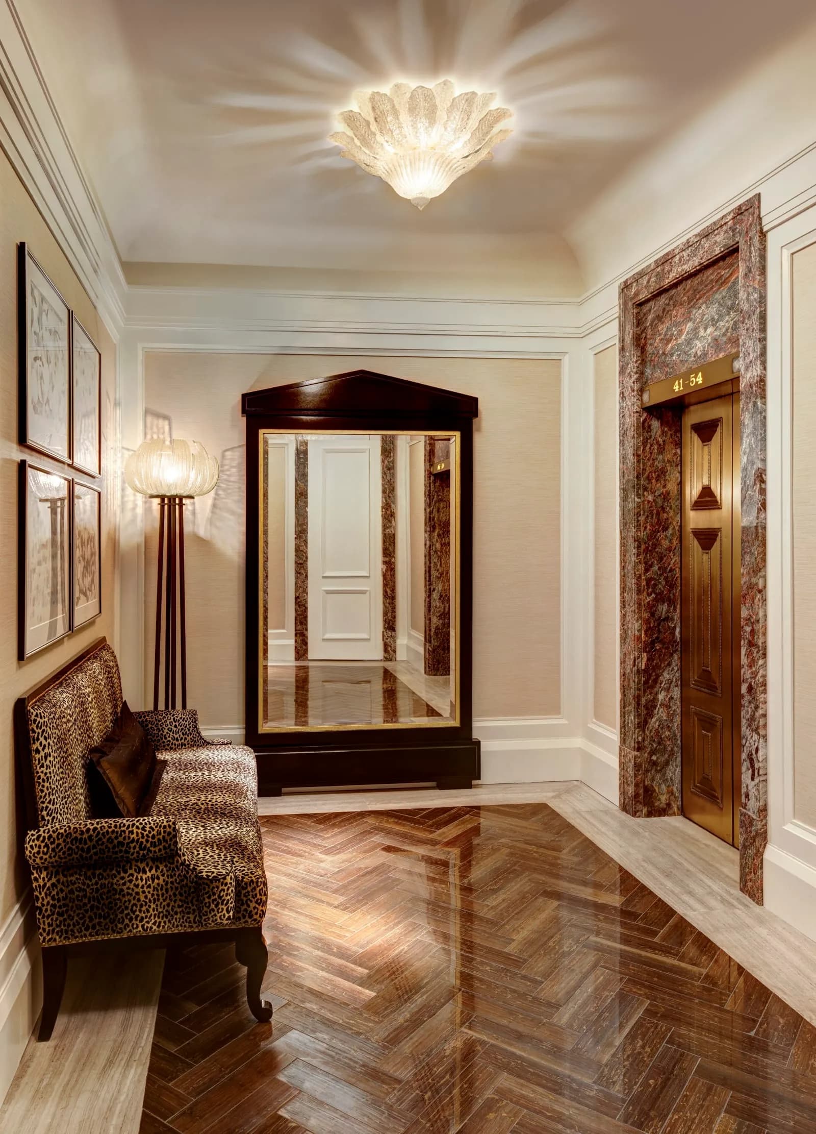 Lotte New York Palace — 8