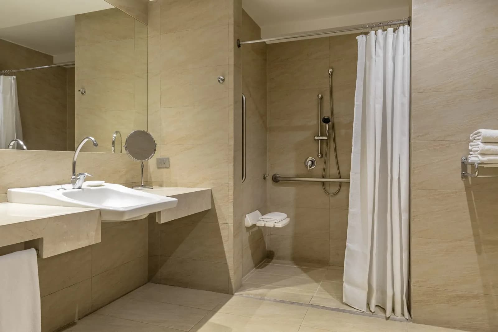 Sheraton Miramar Hotel & Convention Center - 4
