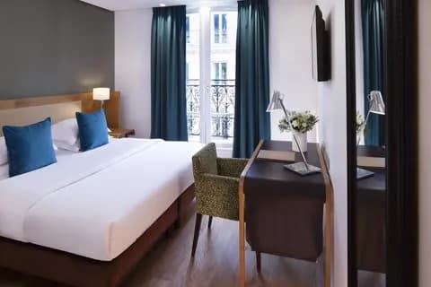 Hotel Le Six - 4