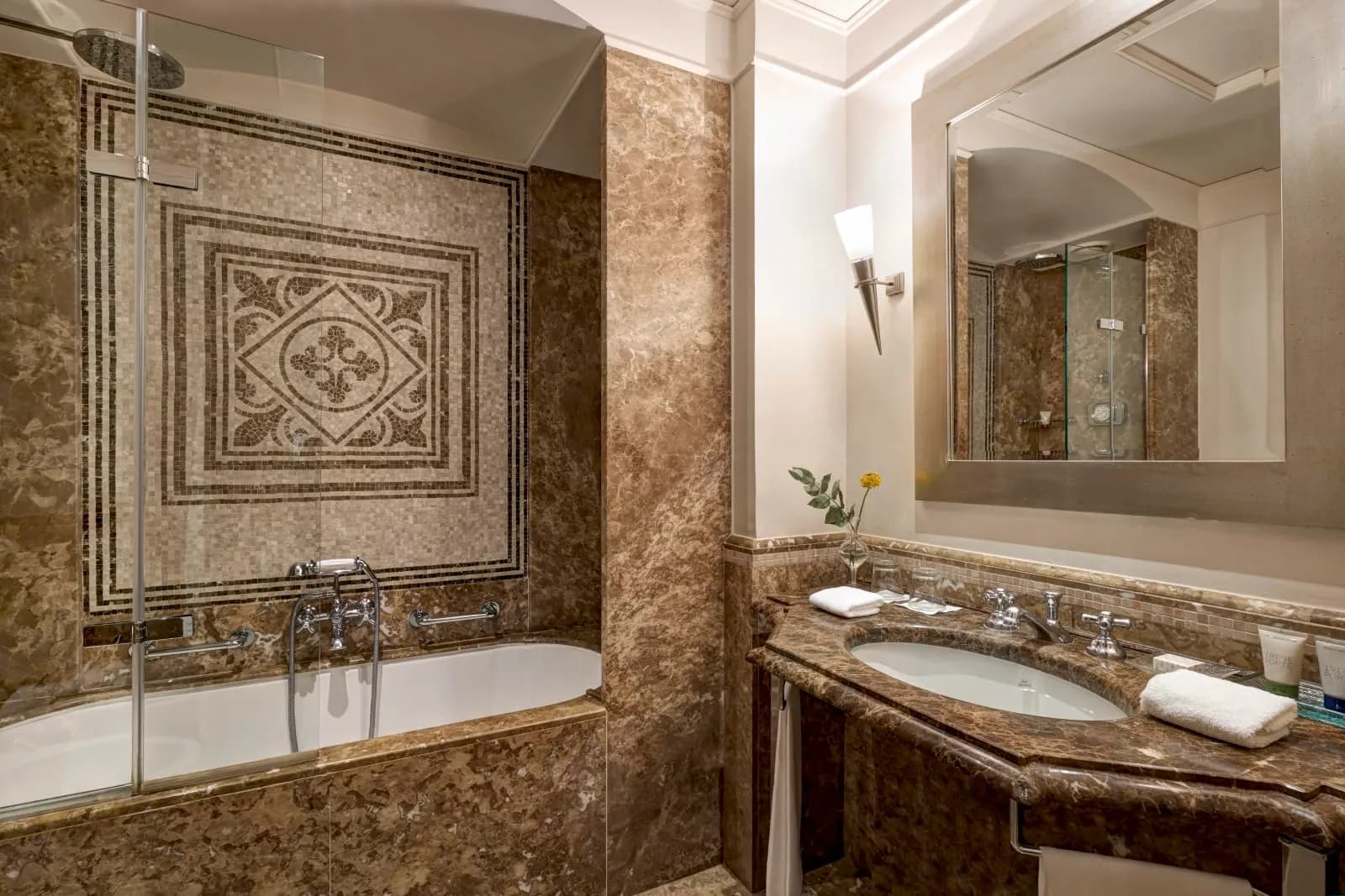 Rocco Forte Hotel Savoy - 3