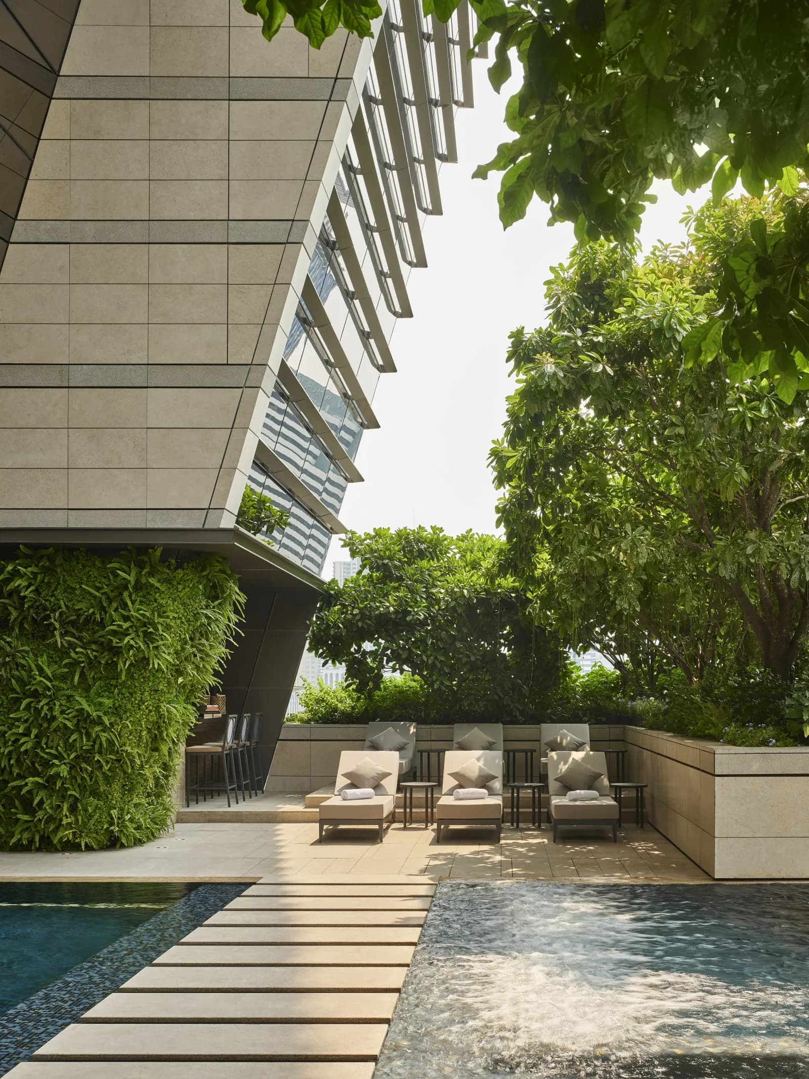 Rosewood Bangkok - 3