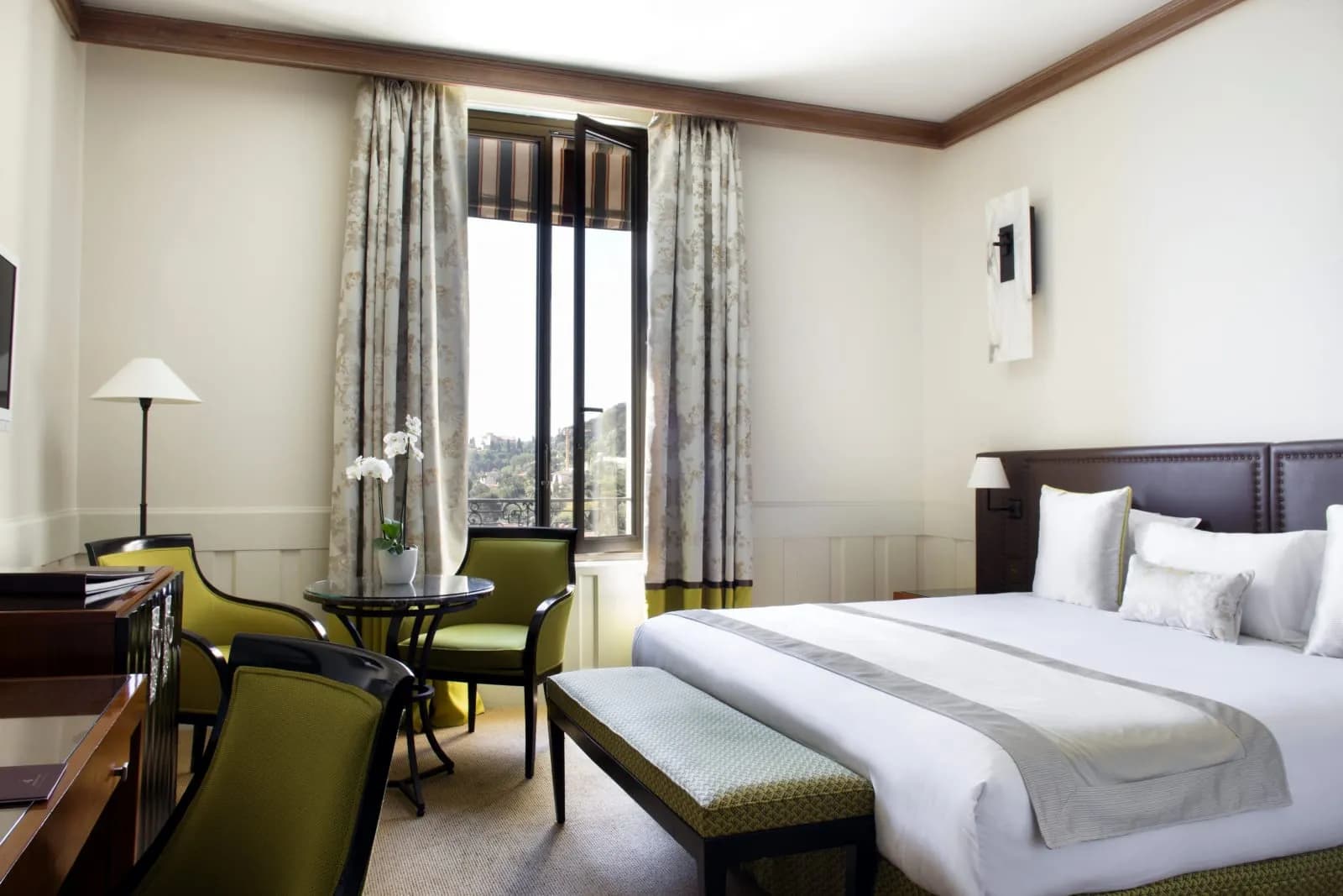 Hotel Royal-Riviera - 2