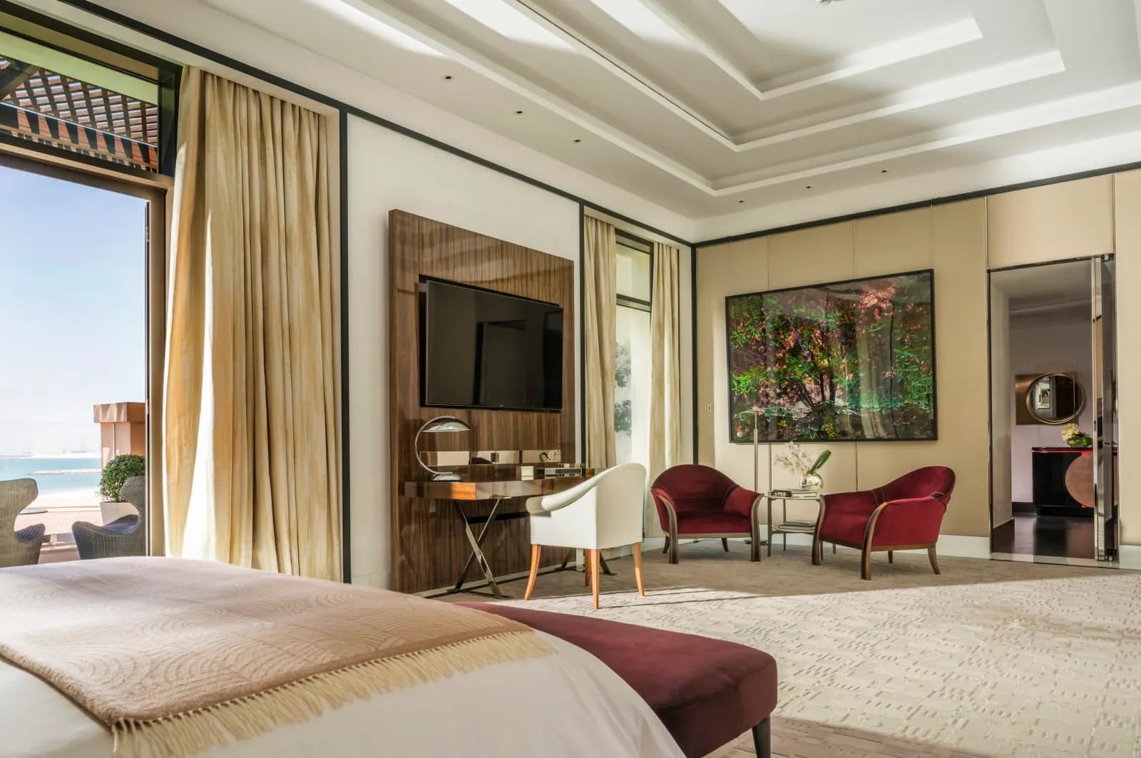 Four Seasons Resort Dubai at Jumeirah Beach - 3