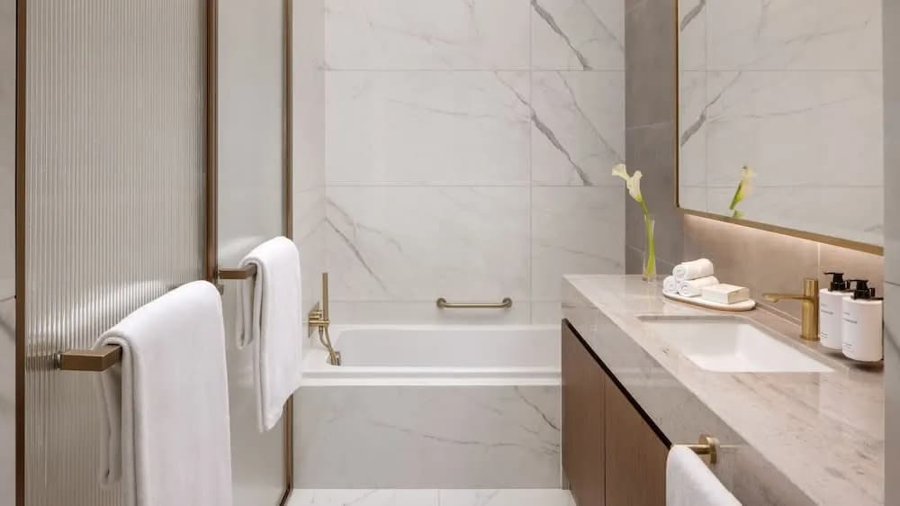 InterContinental RESIDENCES DUBAI BUSINESS BAY by IHG - 5