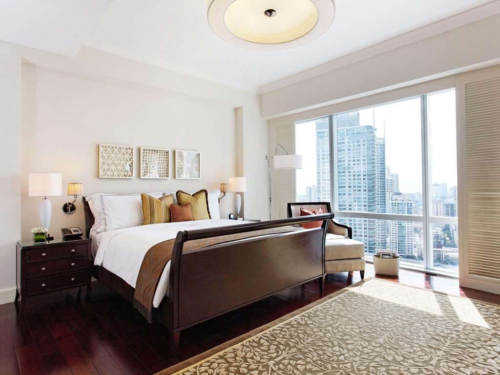 Raffles Makati - 5