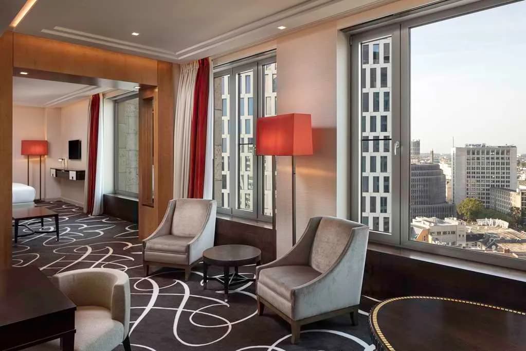 Waldorf Astoria Berlin - 5