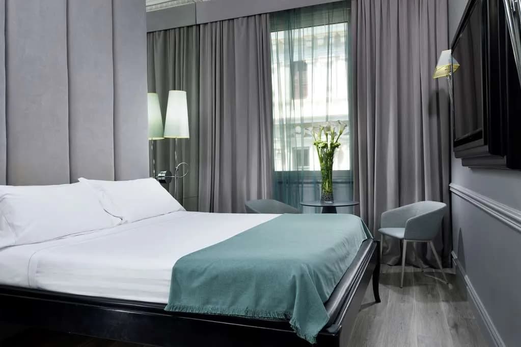 Leon's Place Hotel - 5