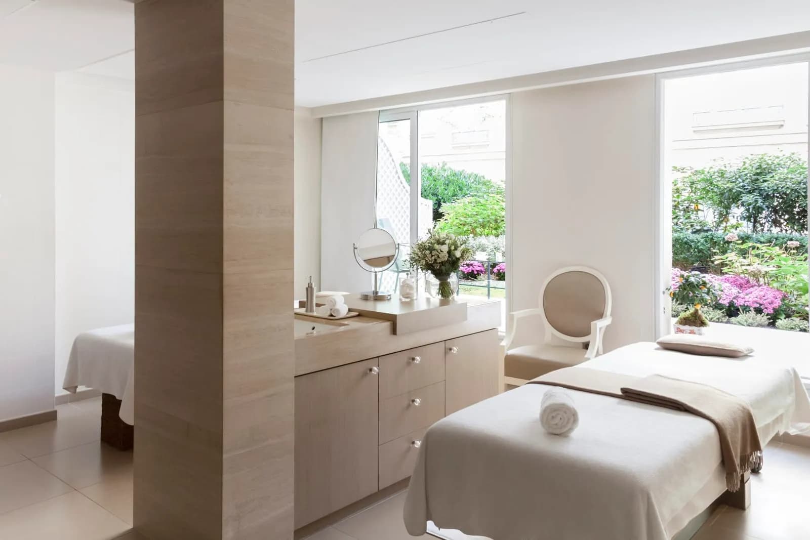 Le Bristol Paris - an Oetker Collection Hotel - 2