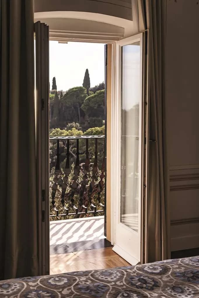 W Florence — 12