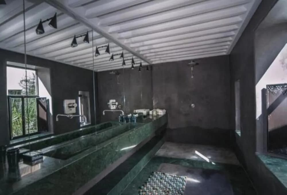 Riad Jaaneman - 4