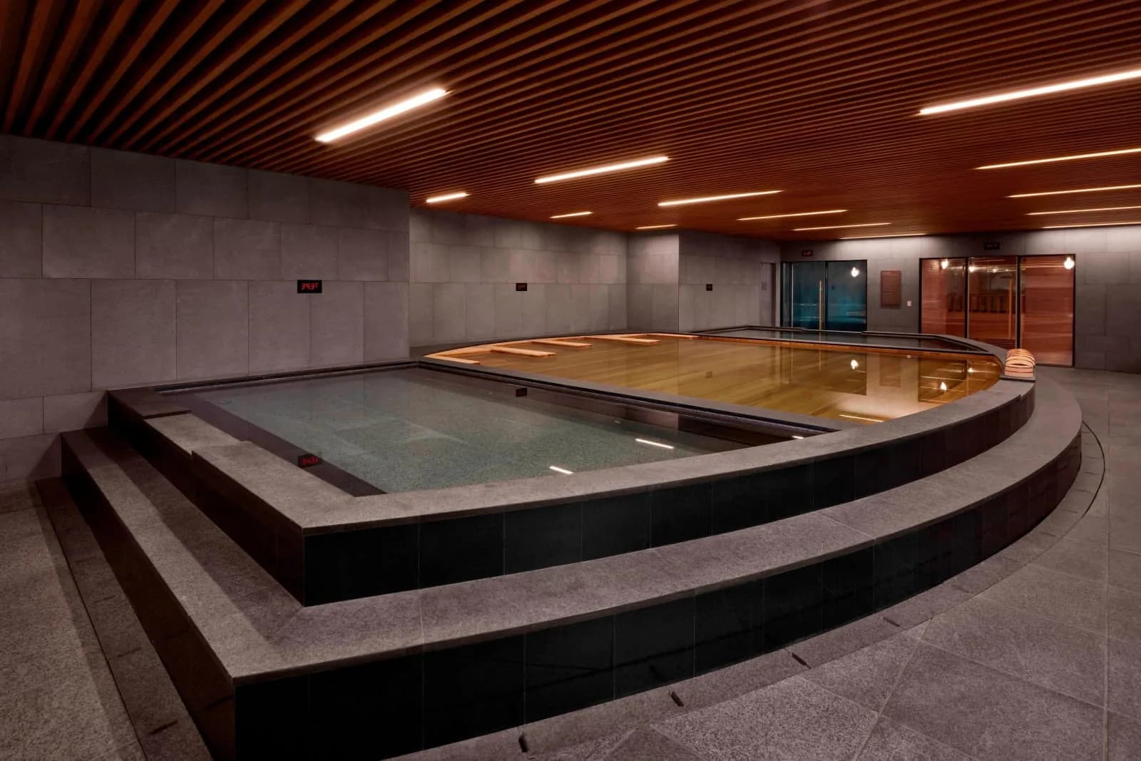 JW Marriott Hotel Seoul - 4