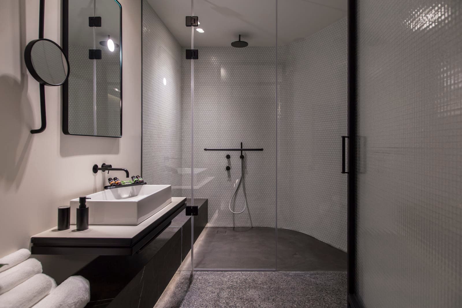 Perianth Hotel — 10