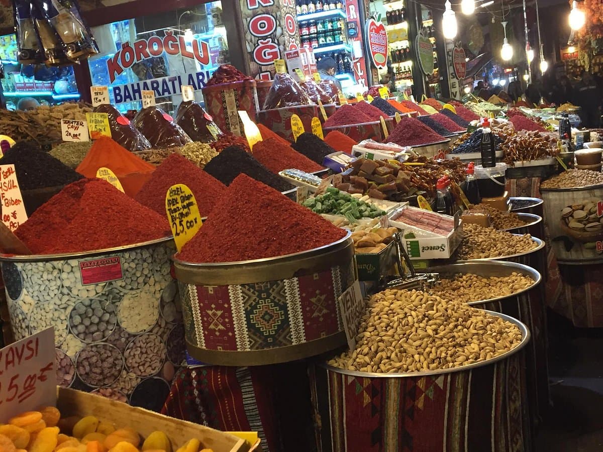Elmacı Bazaar