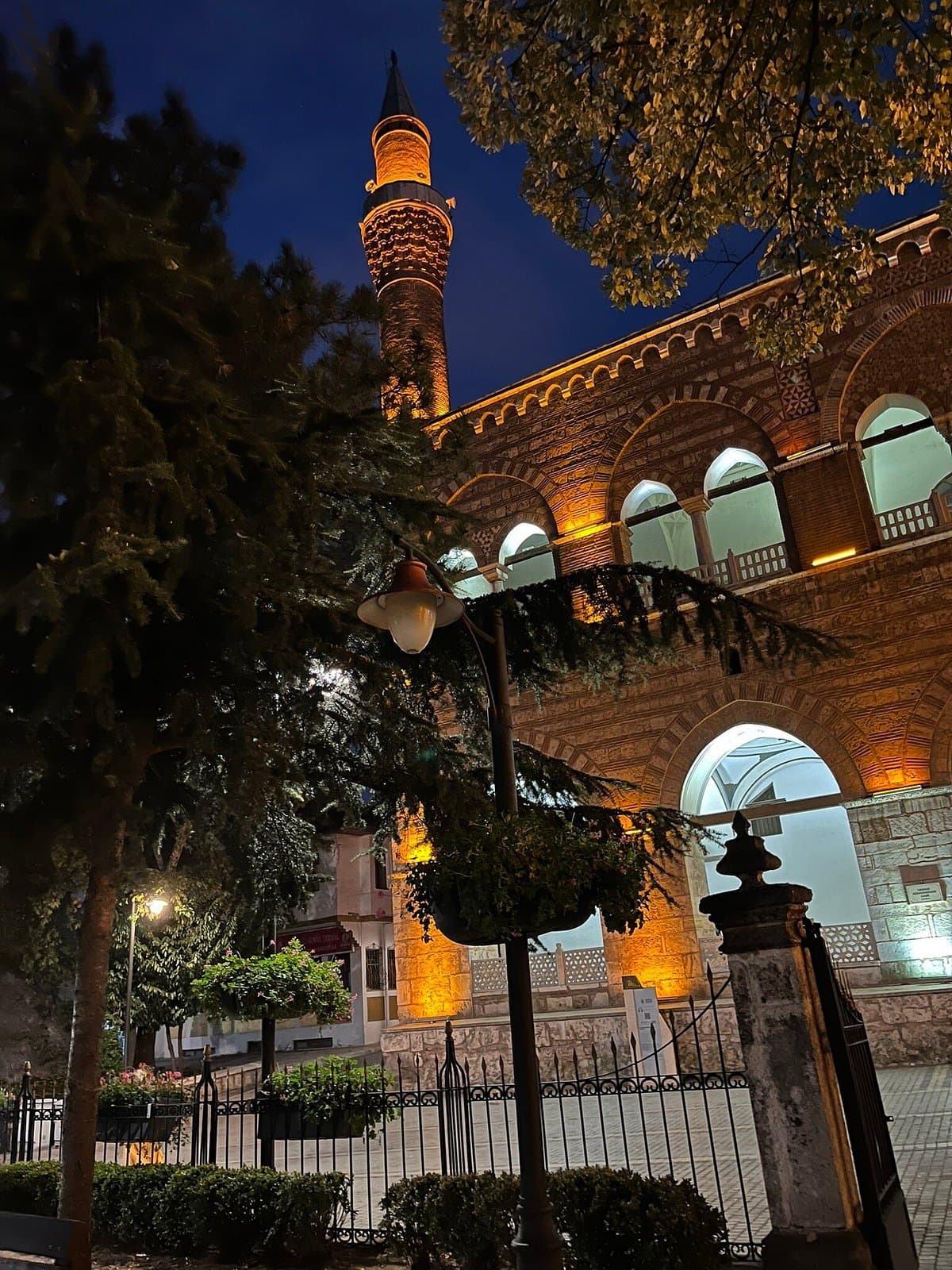 Murad I Hudavendigar Mosque