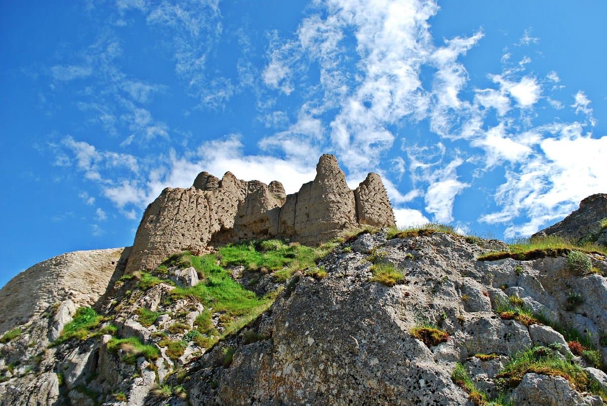 Van Castle