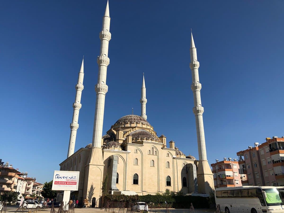Külliye Mosque