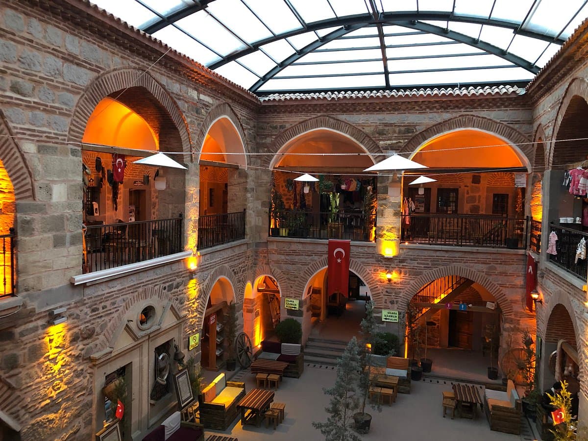 Historic Taşhan Bazaar and Cafe
