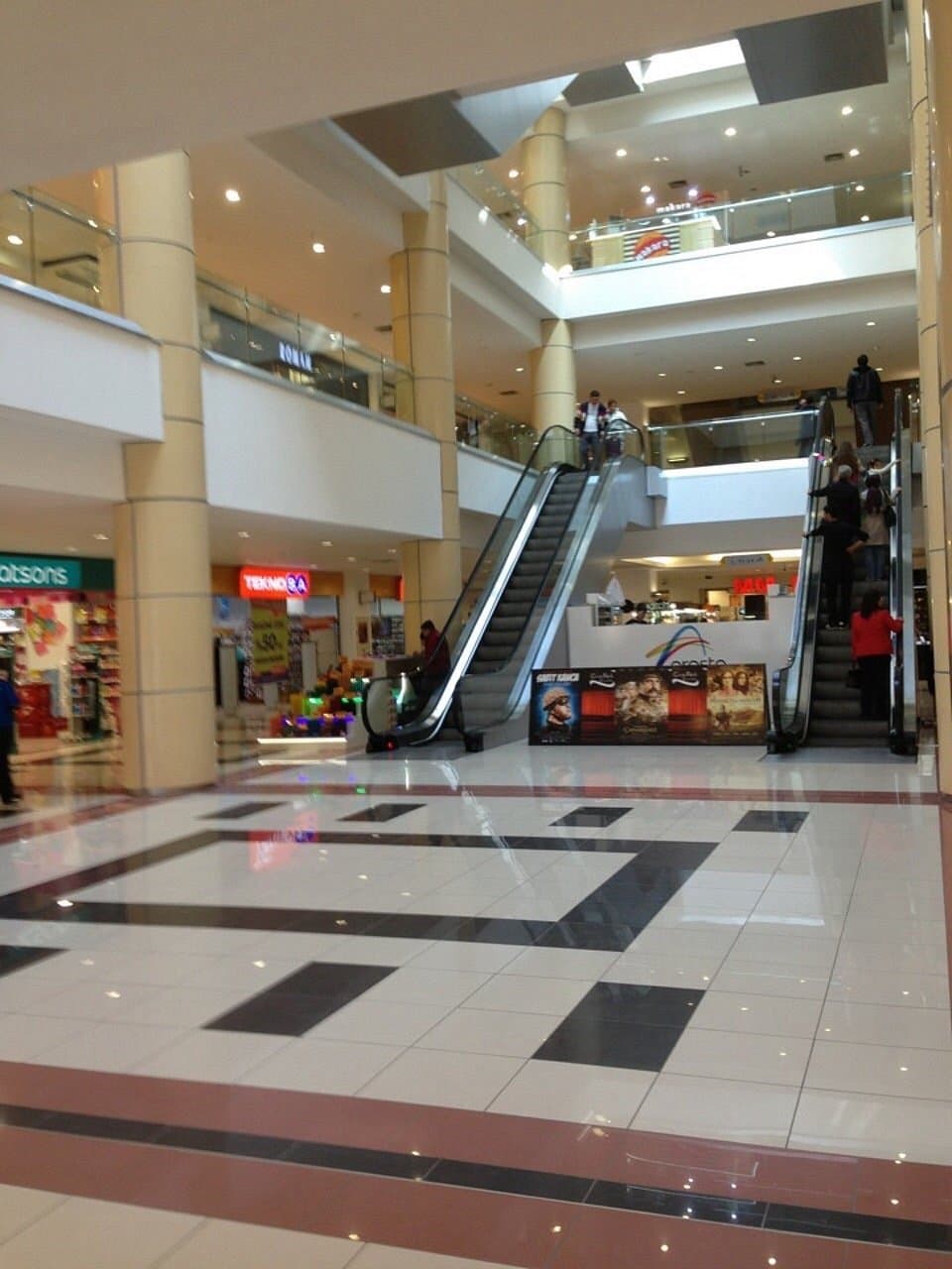 Arasta Park Shopping Center