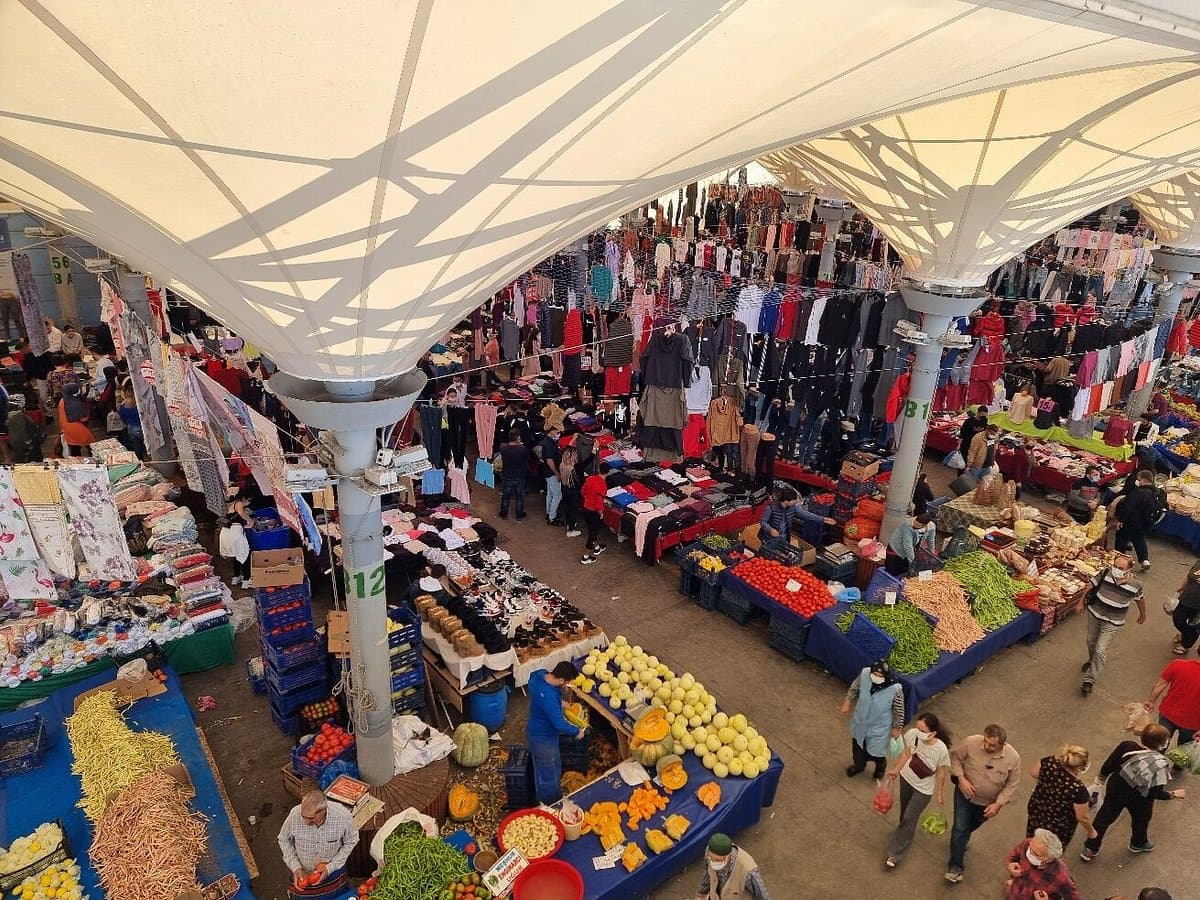 Kadıköy Tuesday Market