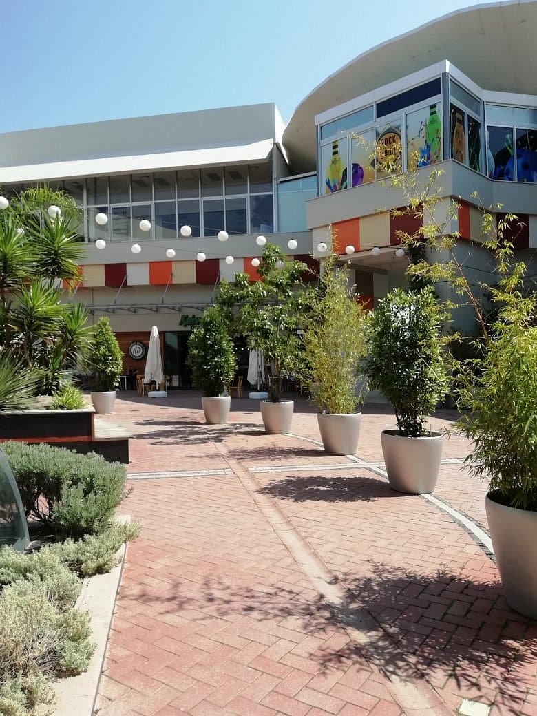 Paragon Shopping Center