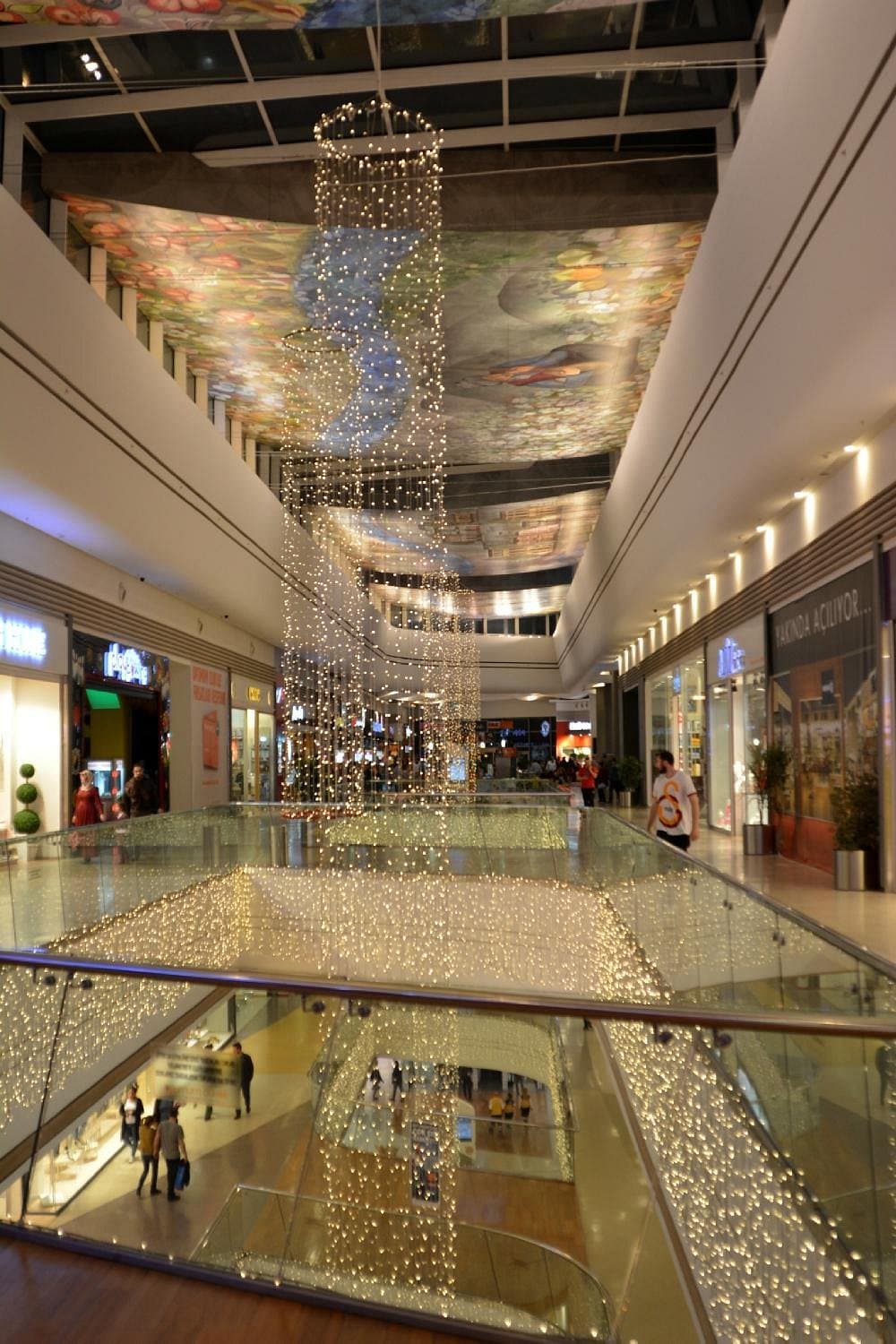 Adana Optimum Shopping and Entertainment Center