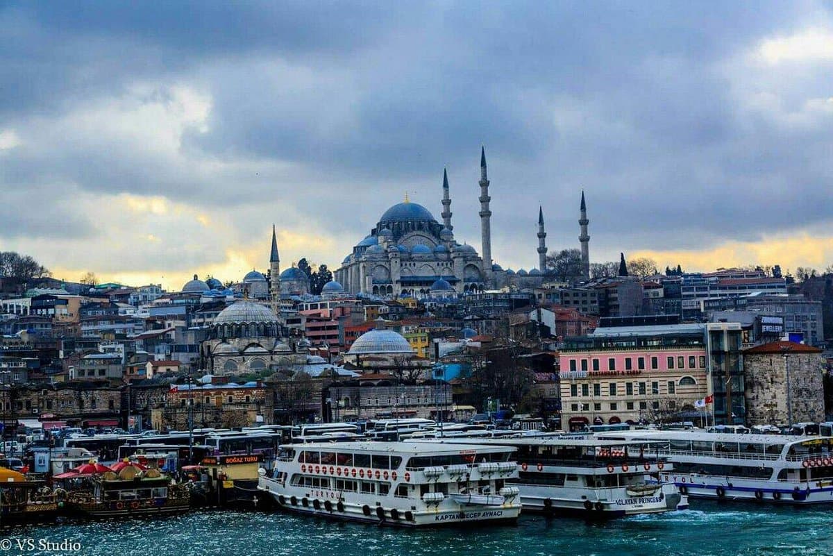 Eminönü Pier