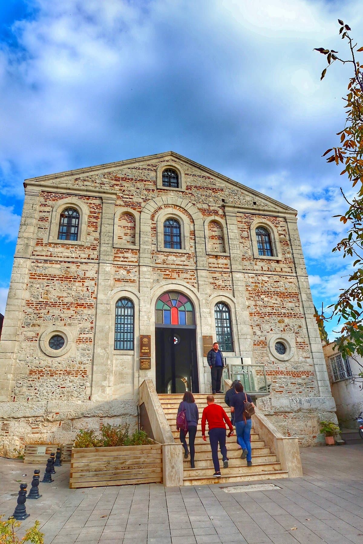 Aziz Panteleimon Church