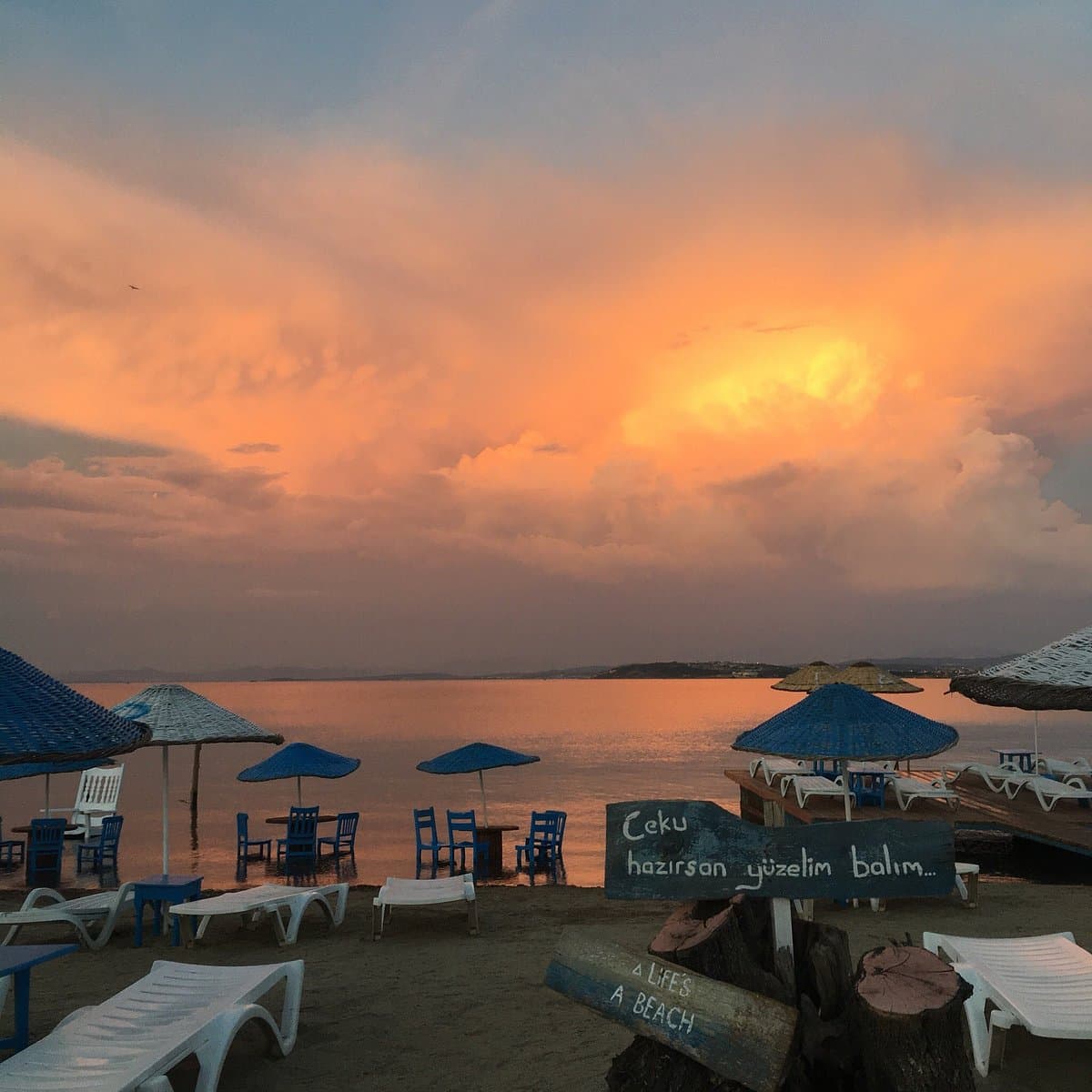 Cunda Kesebir Beach