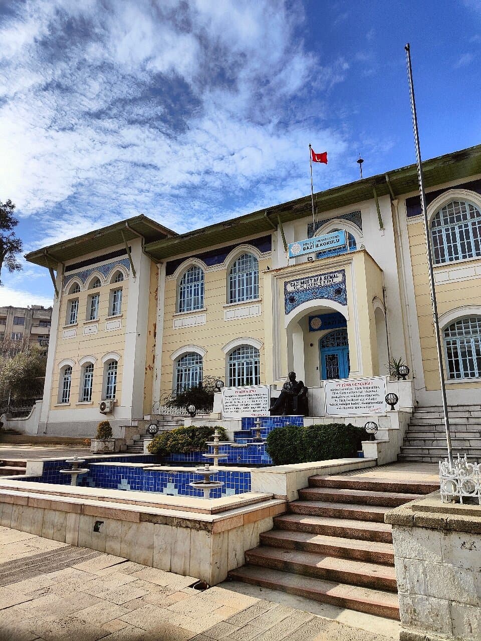 Denizli Rooster Statue