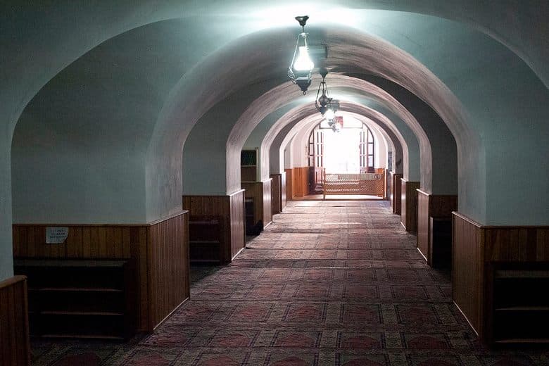 Underground Mosque