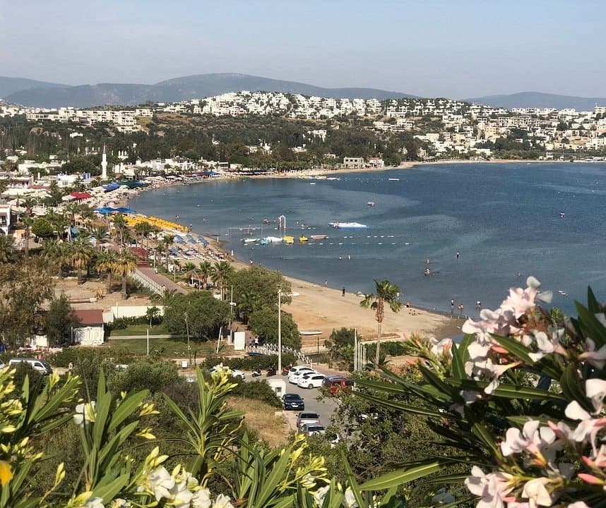 Bitez Beach