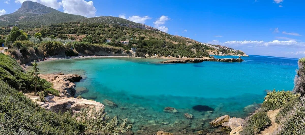 Dolungaz Bay