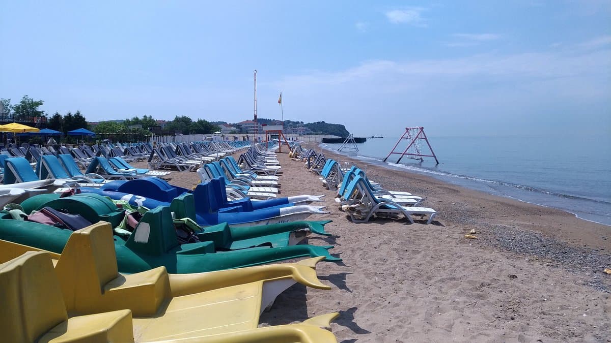 Maviş Beach