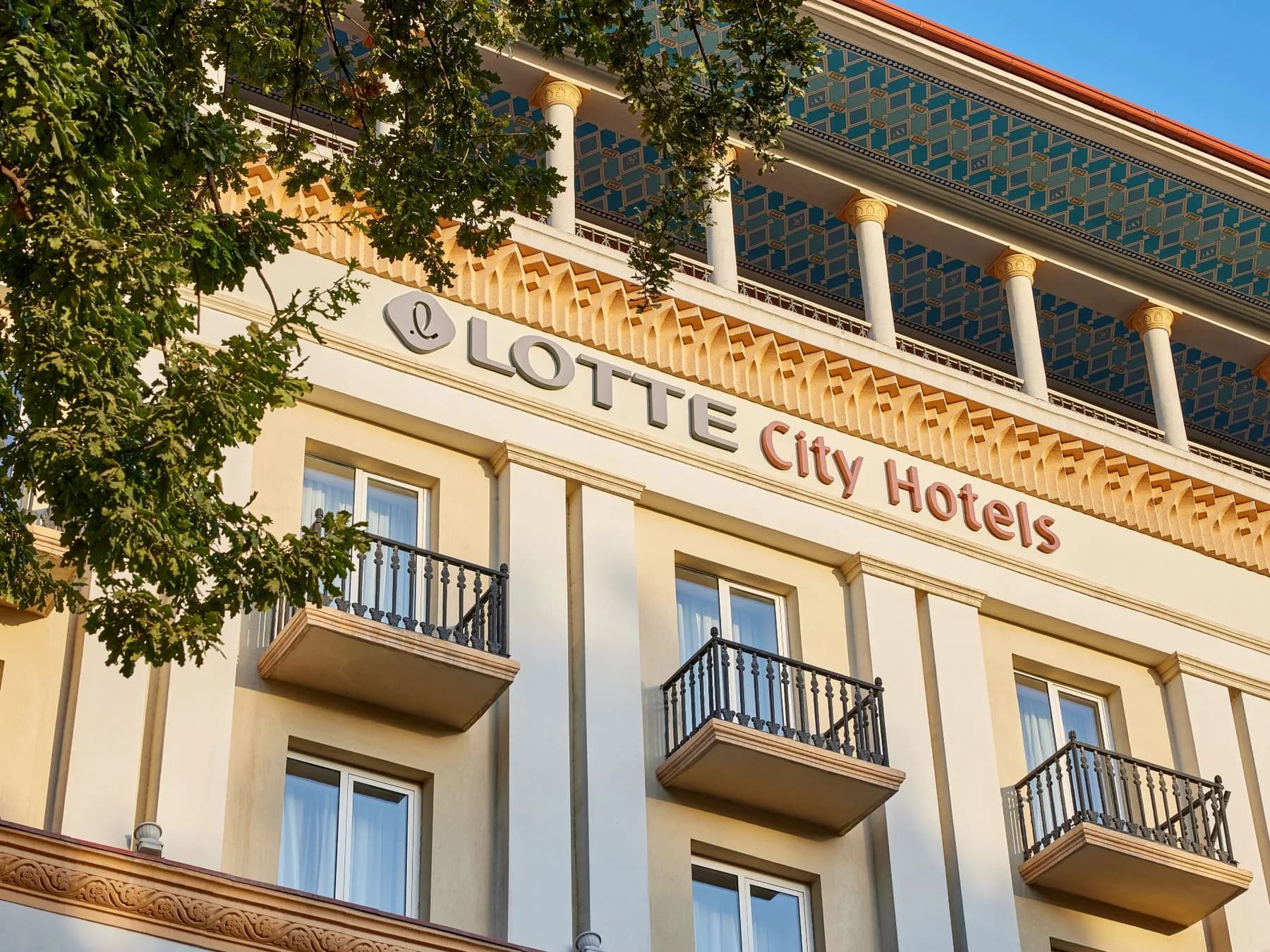 Lotte City Hotel Tashkent Palace