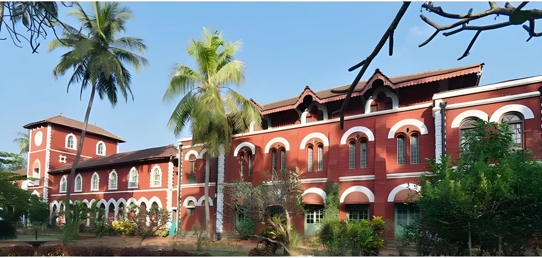 Sawantwadi Palace Boutique Art Hotel