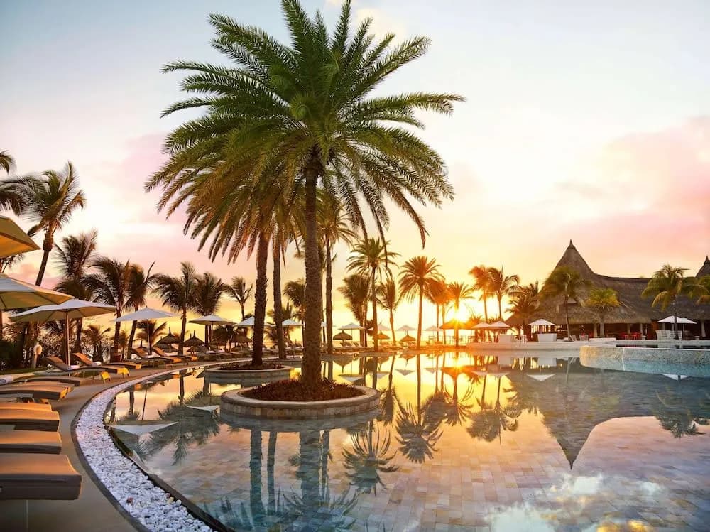 LUX* Belle Mare, Mauritius