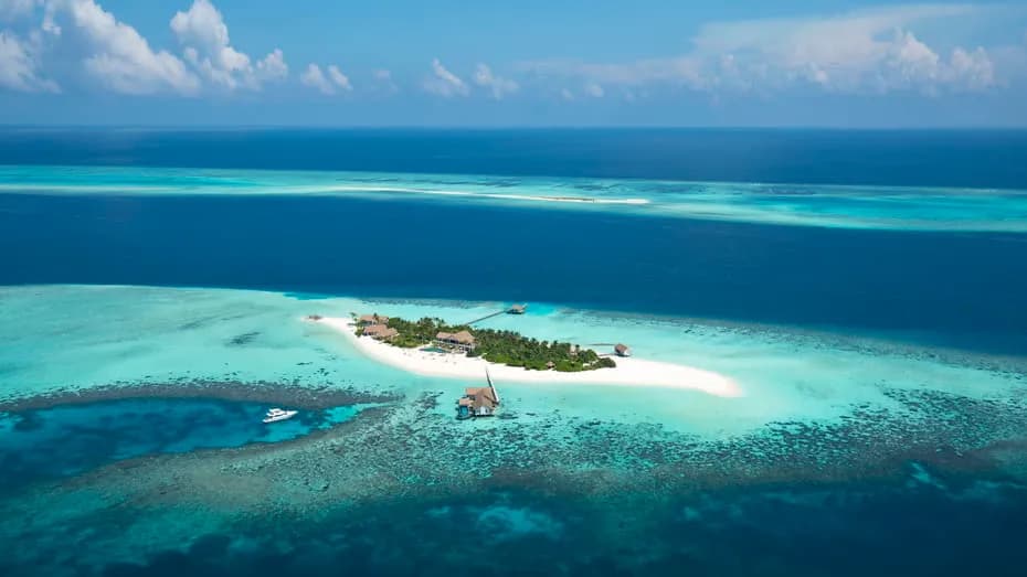 Maldives Private Island Voavah at Baa Atoll